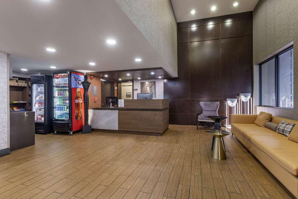 Hotel Comfort & Downtown - Stadium